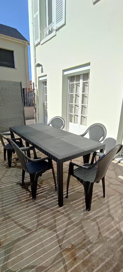 Poissy Appartements Cosy Εξωτερικό φωτογραφία